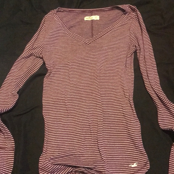 Long sleeve v-neck shirt - Picture 1 of 1